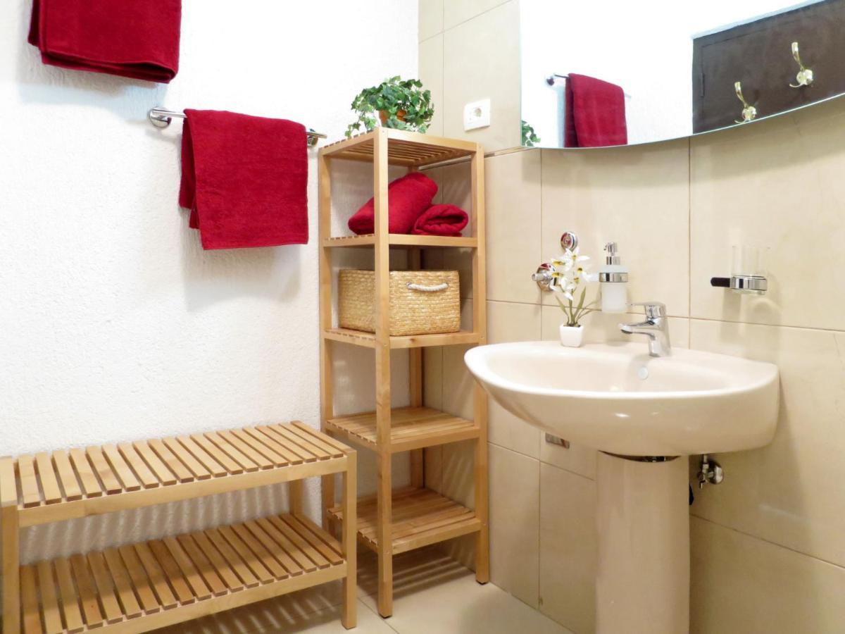 Apartment Oscha - Lov300 By Interhome لوفغان المظهر الخارجي الصورة